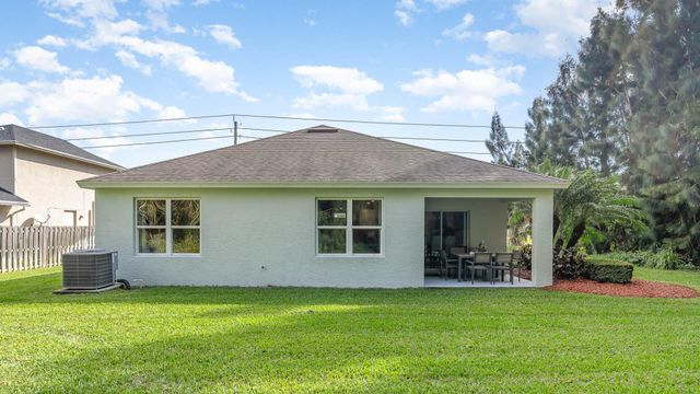 837 SE 36th Terrace, Okeechobee, FL 34974