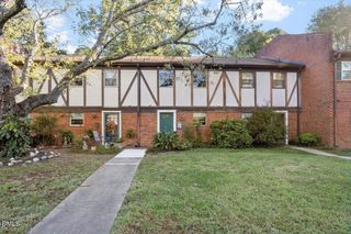 5804 Nottoway Court E, Raleigh, NC 27609