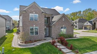 3559 Birchmount Drive, Troy, MI 48083