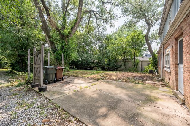 17757 Howe Avenue, Homewood, IL 60430