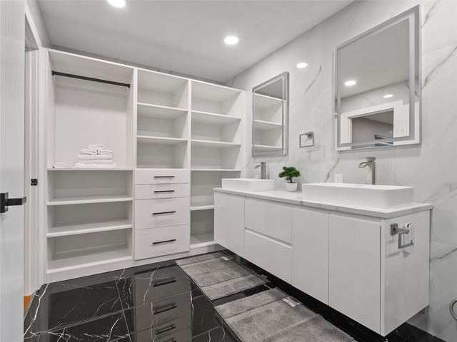 4119 Mischire Drive, Houston, TX 77025