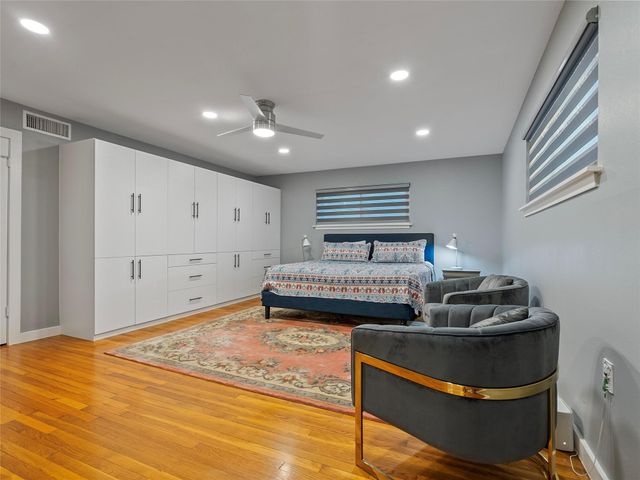 4119 Mischire Drive, Houston, TX 77025