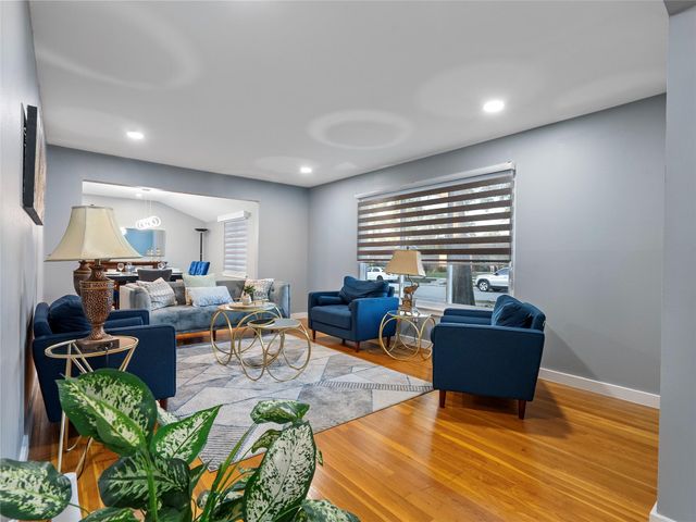 4119 Mischire Drive, Houston, TX 77025