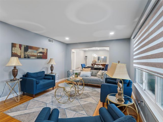 4119 Mischire Drive, Houston, TX 77025