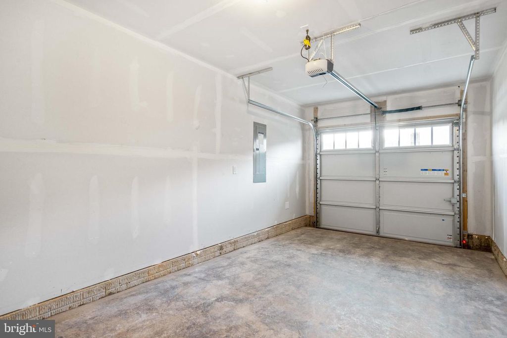 Image 30 of property listing at 252 WATERSTONE RD, Essex, MD 21221