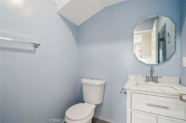 16428 Halsted Street, North Hills, CA 91343