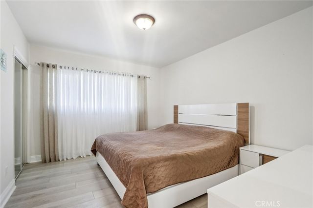 16428 Halsted Street, North Hills, CA 91343