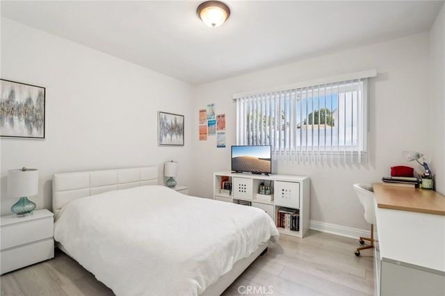 16428 Halsted Street, North Hills, CA 91343