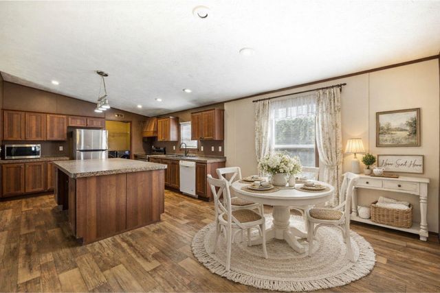 10754 Lake Shore Drive, Conroe, TX 77303