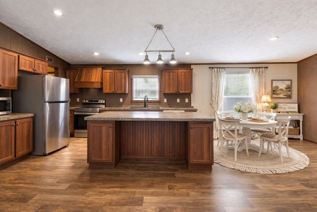 10754 Lake Shore Drive, Conroe, TX 77303