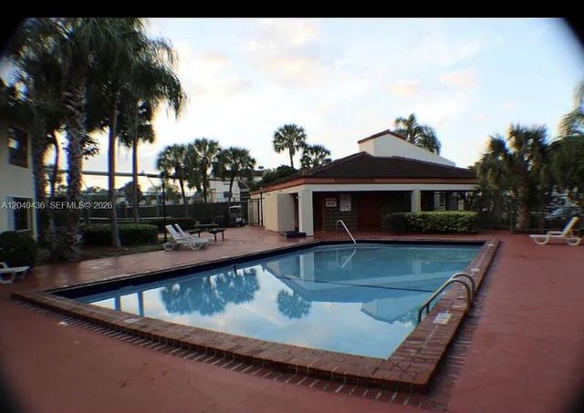 8540 SW 149th Ave 817, Miami, FL 33193