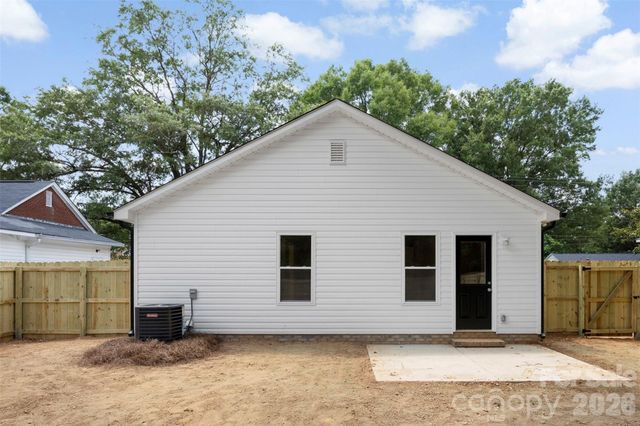 410 Peachtree Street, Albemarle, NC 28001