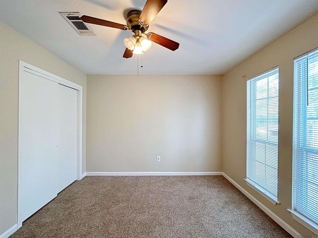 3411 San Felipe Dr, Baton Rouge, LA 70809