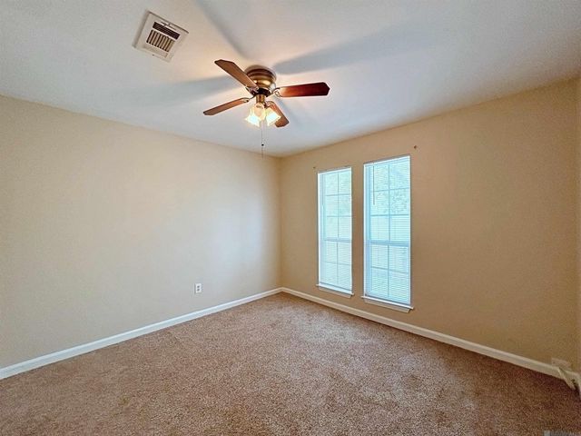 3411 San Felipe Dr, Baton Rouge, LA 70809