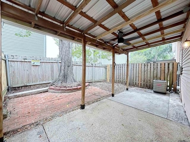 3411 San Felipe Dr, Baton Rouge, LA 70809