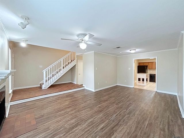 3411 San Felipe Dr, Baton Rouge, LA 70809
