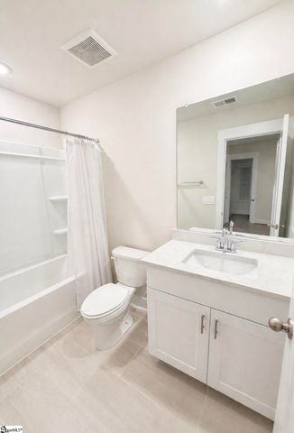 15 Brayfield Trail, Simpsonville, SC 29680