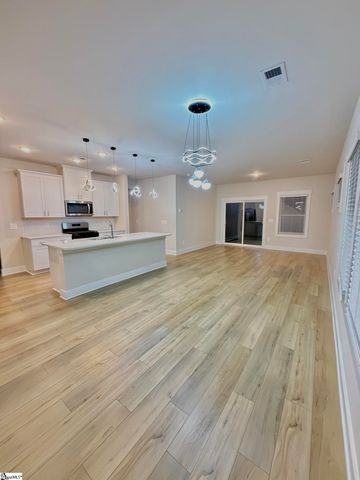 15 Brayfield Trail, Simpsonville, SC 29680