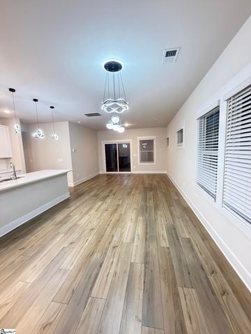 15 Brayfield Trail, Simpsonville, SC 29680