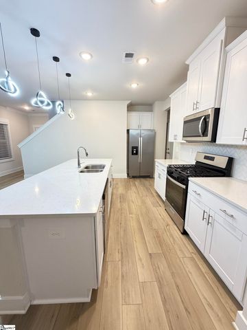 15 Brayfield Trail, Simpsonville, SC 29680