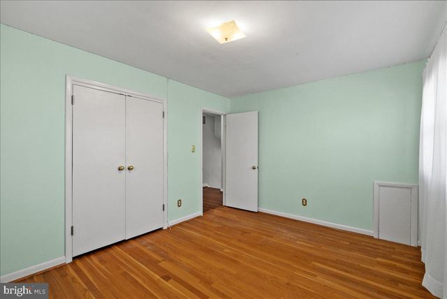 7107 TYNDALE ST, Mclean, VA 22101