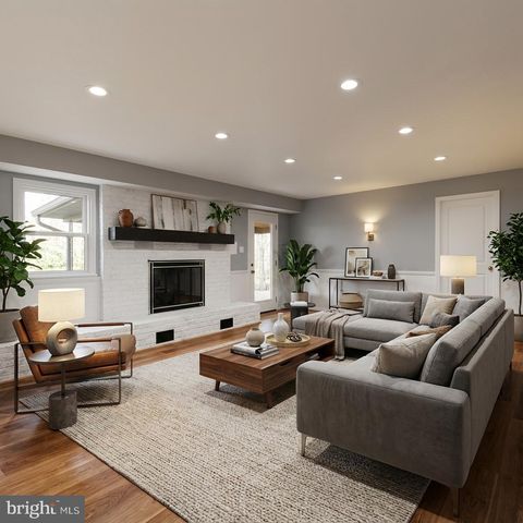 7107 TYNDALE ST, Mclean, VA 22101