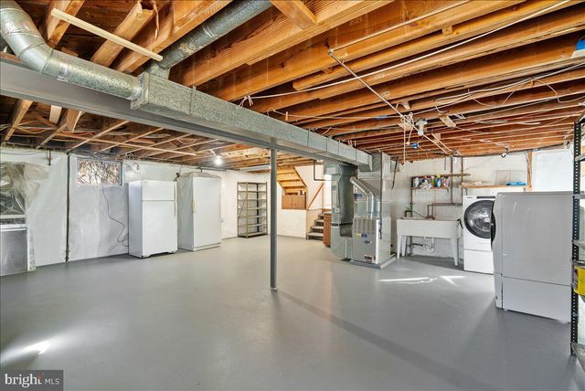 7107 TYNDALE ST, Mclean, VA 22101