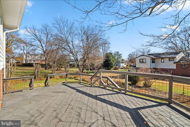 7107 TYNDALE ST, Mclean, VA 22101