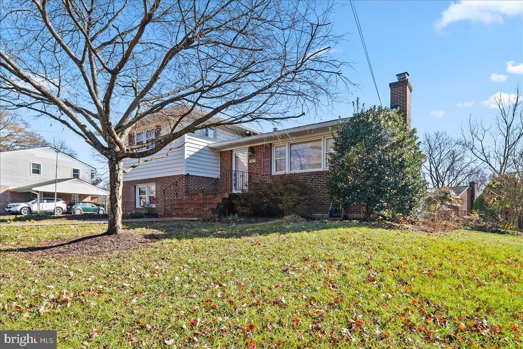 7107 TYNDALE ST, Mclean, VA 22101