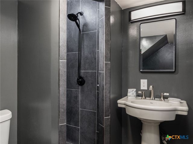 3204 Lake Travis Avenue, Killeen, TX 76543