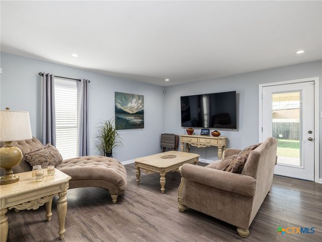 3204 Lake Travis Avenue, Killeen, TX 76543