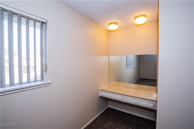 319 Pecos Way, Las Vegas, NV 89121