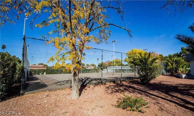 319 Pecos Way, Las Vegas, NV 89121