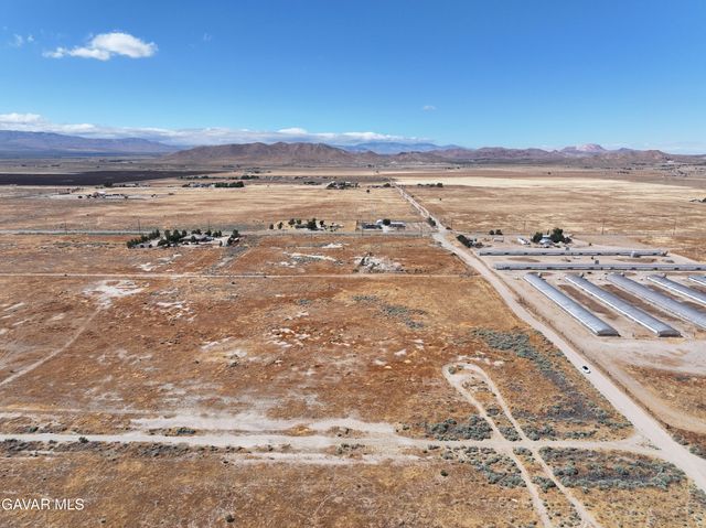 75th St W & George Ave, Rosamond, CA 93560