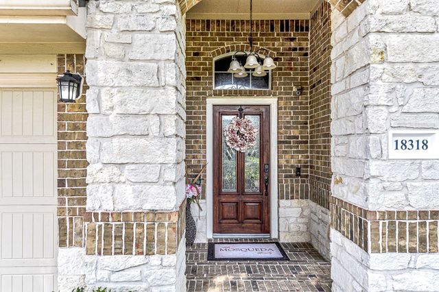 18318 W Williams Bend Drive, Cypress, TX 77433