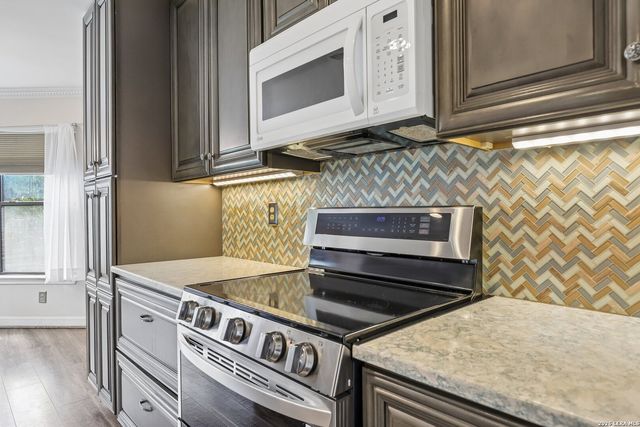 6711 BEECH TRAIL DR, Converse, TX 78109