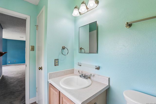 6711 BEECH TRAIL DR, Converse, TX 78109