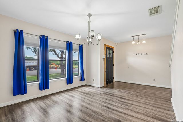 6711 BEECH TRAIL DR, Converse, TX 78109