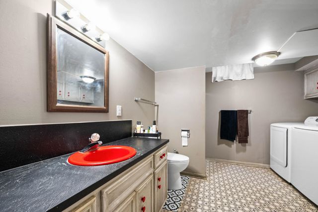 1809 N Clayton Ave, Wichita, KS 67203