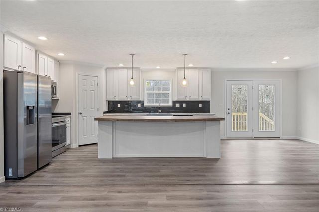 158 Christie Lane, Lexington, NC 27295