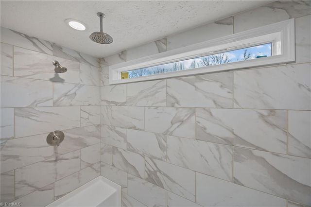 158 Christie Lane, Lexington, NC 27295