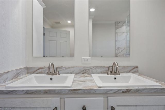 158 Christie Lane, Lexington, NC 27295