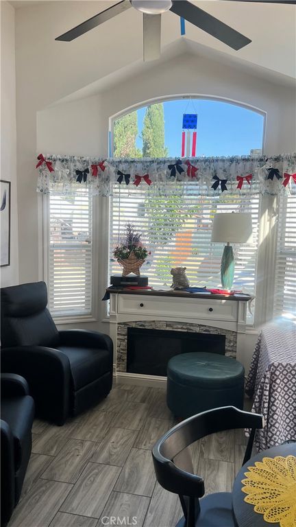 Image 14 of property listing at 16006 Grand Avenue 33, Lake Elsinore, CA 92530