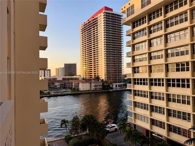 1833 S Ocean Dr 609, Hallandale Beach, FL 33009