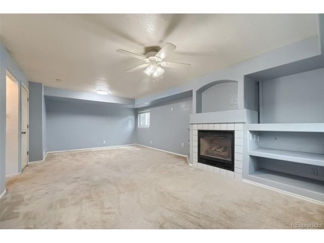 4560 Cottonwood Lakes Blvd, Thornton, CO 80241