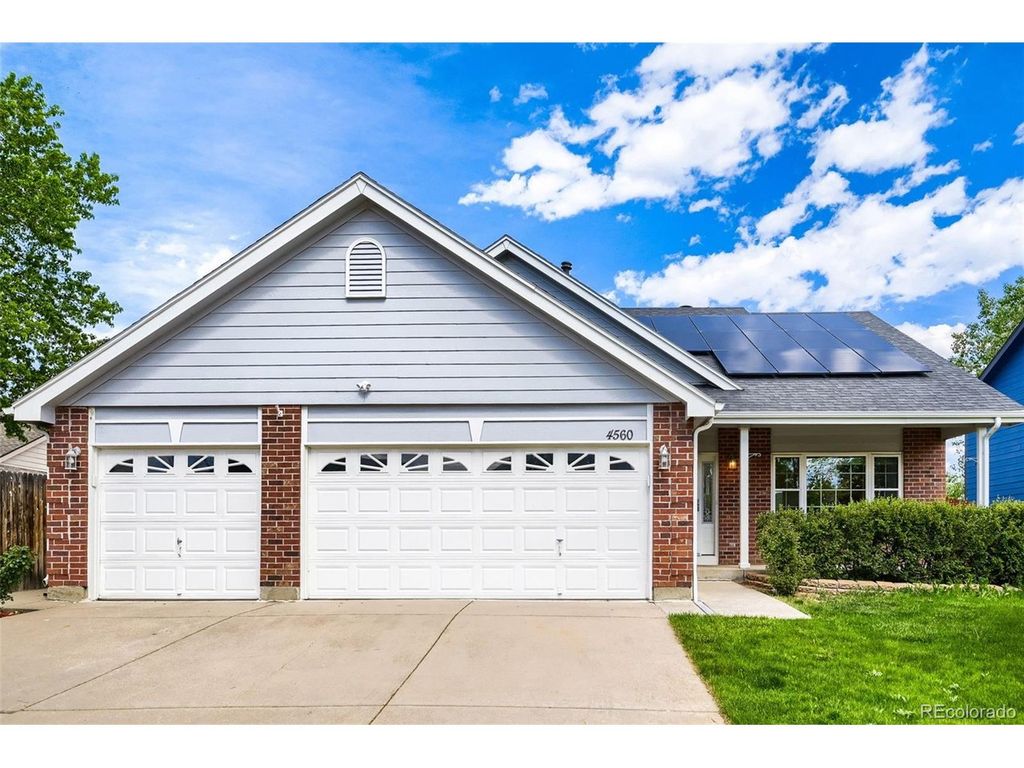 4560 Cottonwood Lakes Blvd, Thornton, CO 80241