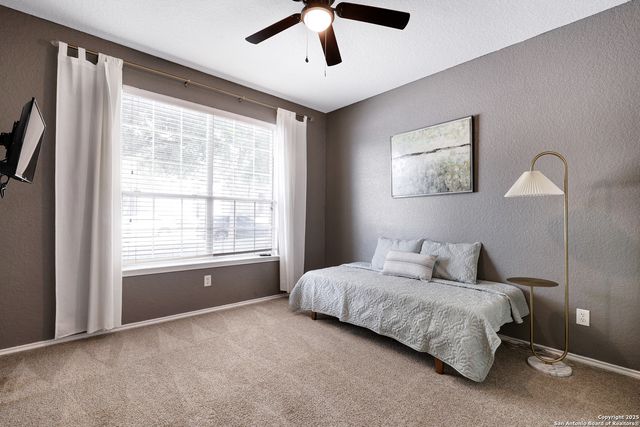 12115 Harris Hawk, San Antonio, TX 78253