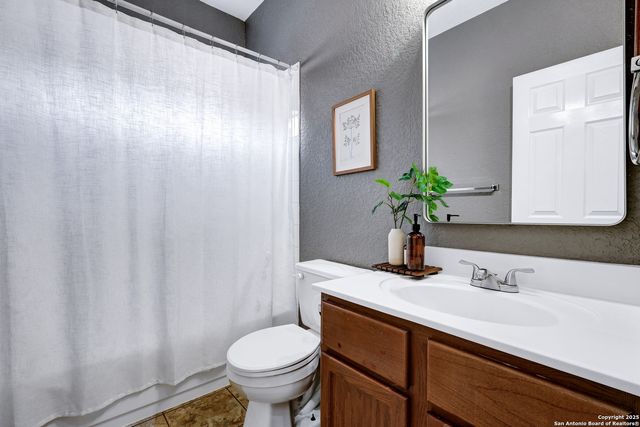12115 Harris Hawk, San Antonio, TX 78253