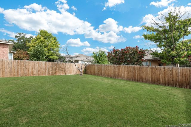 12115 Harris Hawk, San Antonio, TX 78253