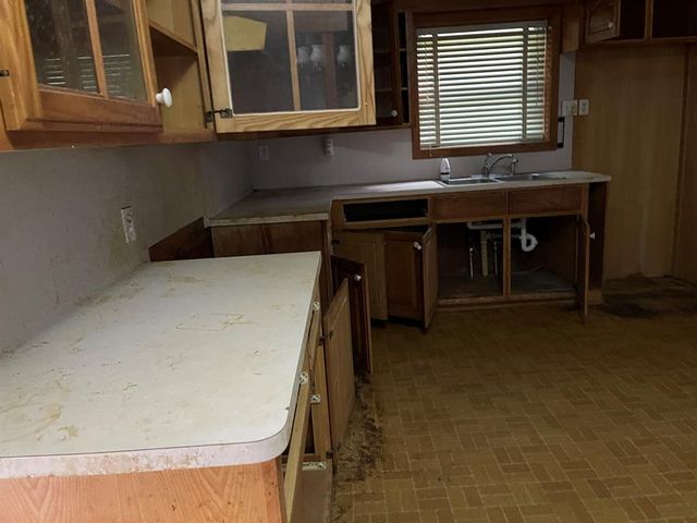5048 Monroe Street, Groves, TX 77619